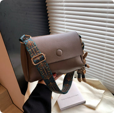 Charm Crossbody Averiell Trend